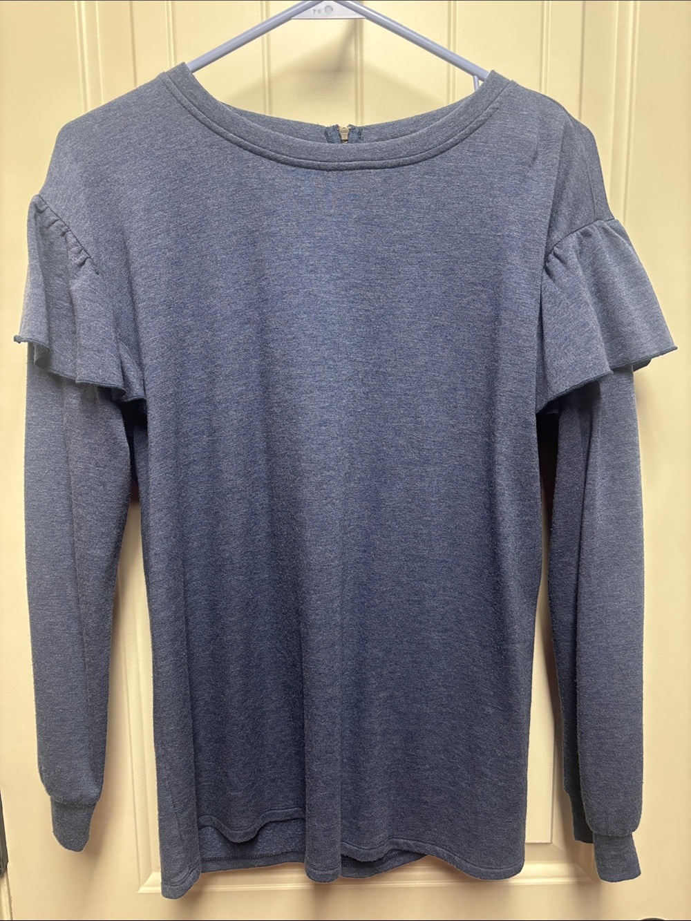 Women's Matilda Jane Ruffle Shoulder Long-Sleeve Top - Blue Size M